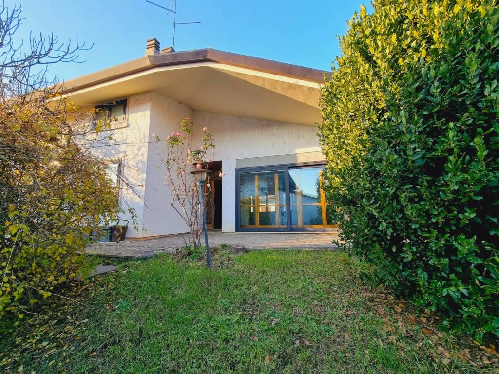 Villa a Udine in Via Venezuela, 24 - Foto 2