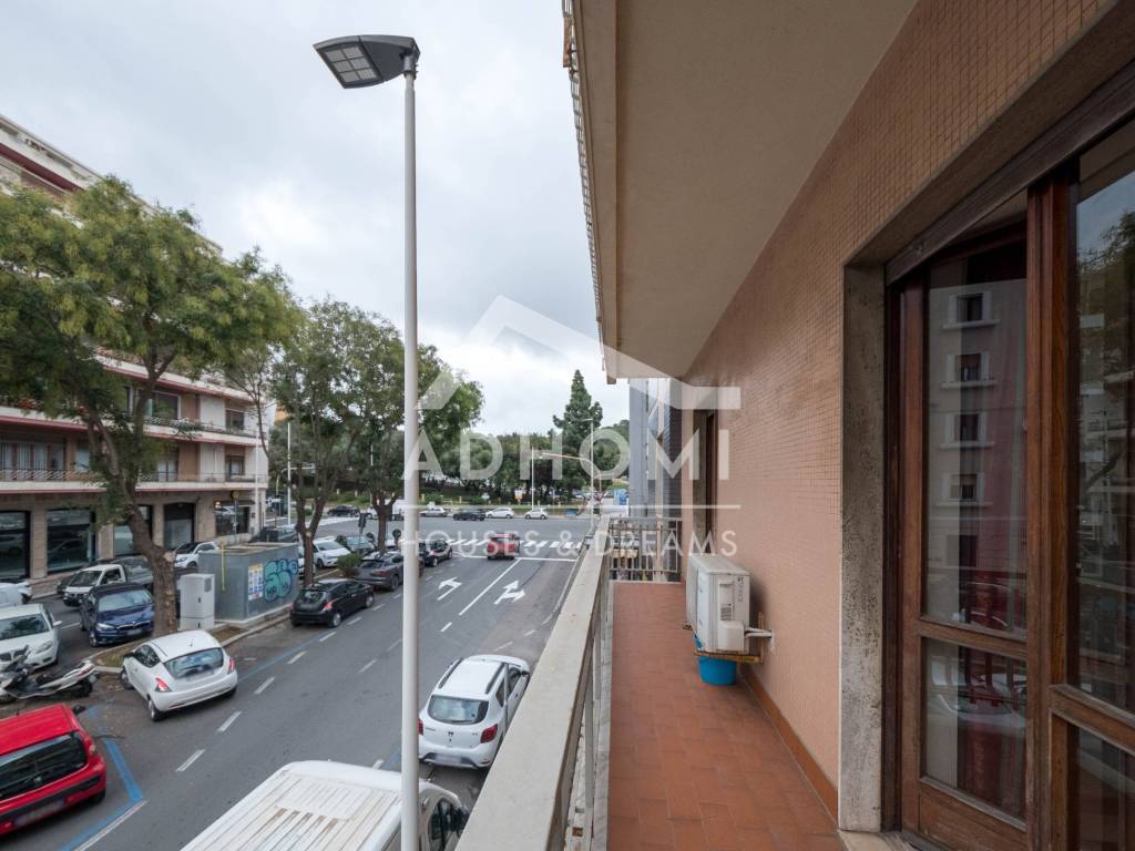 Appartamento a Cagliari in Via Pasquale Cugia, 43 - Foto 2