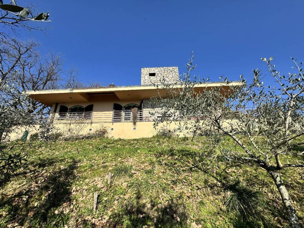 Villa a Lucca in Via di Mastiano e Gugliano - Foto 4