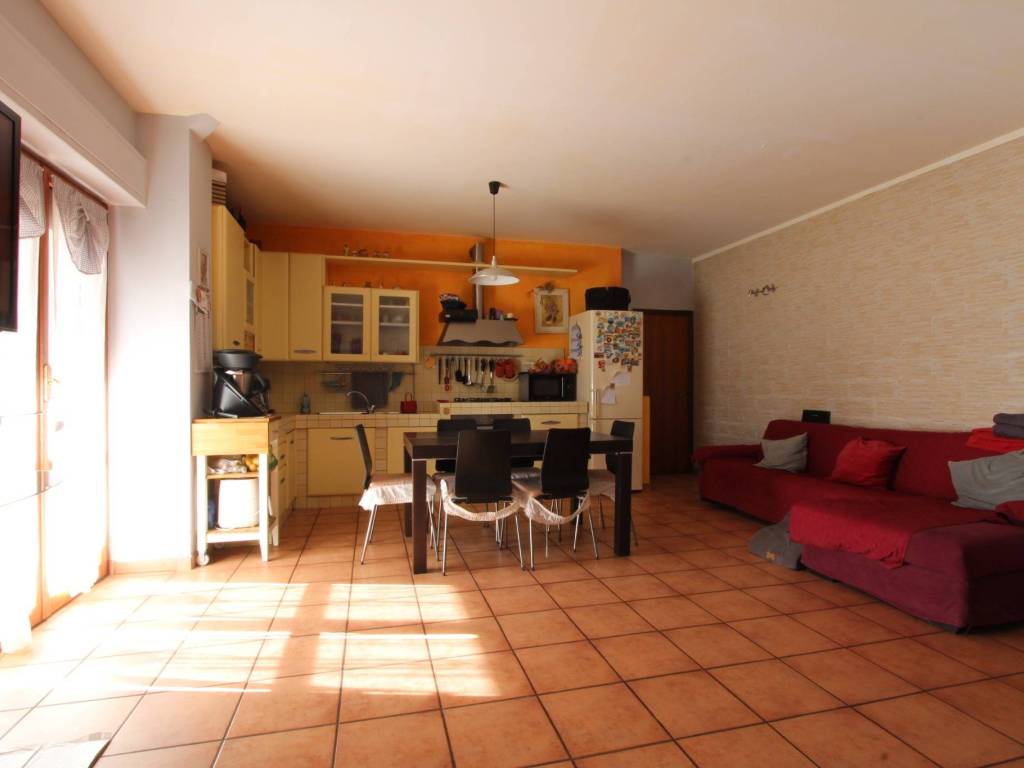 Appartamento a Folignano in Via Alessandria, 26 - Foto 2