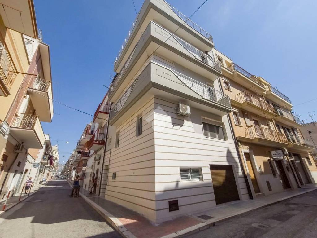 Appartamento a Manfredonia in Via Torre de Angelis, 32 - Foto 2