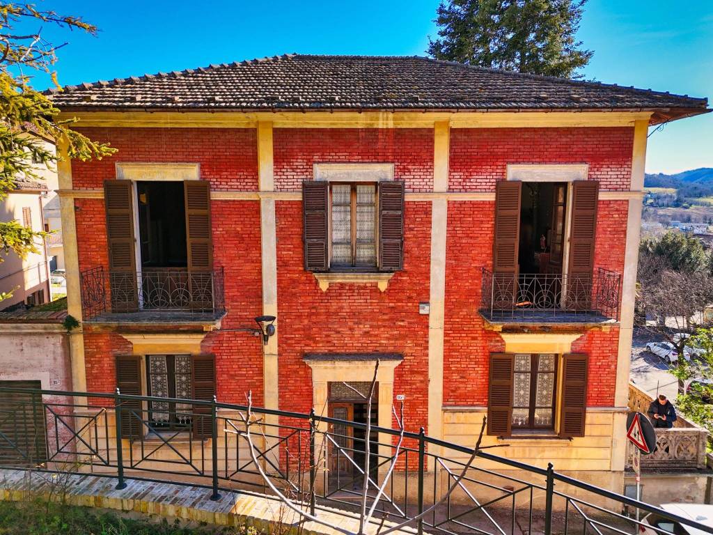 Villa a Sarnano in Via Filippo Corridoni - Foto 4