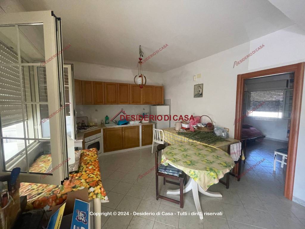 Villa a Carini in Via Fiume Falco, 97 - Foto 4
