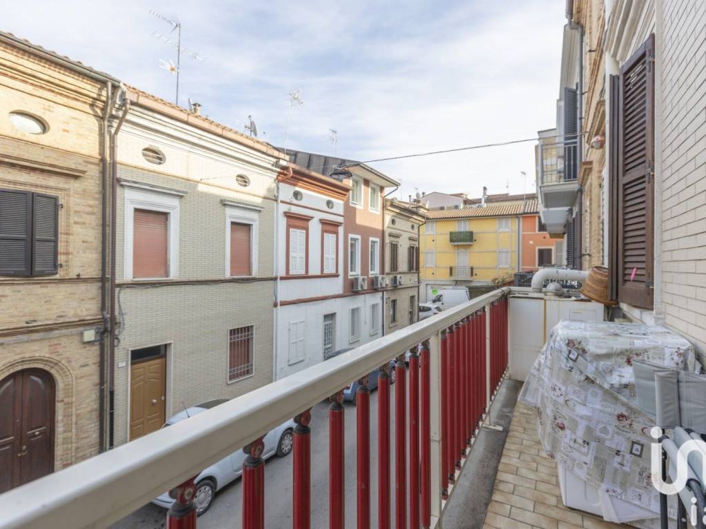 Casa indipendente a Civitanova marche in Via pola - Foto 2