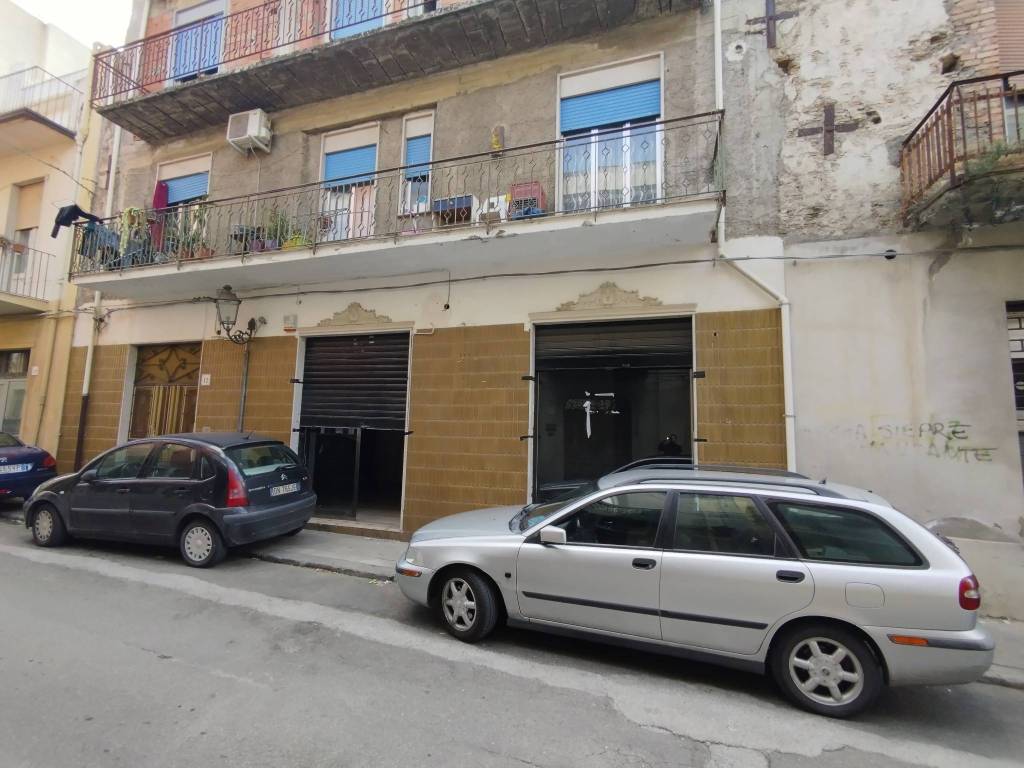 Immobile a Barcellona pozzo di gotto in Via San Filippo Neri - Foto 3
