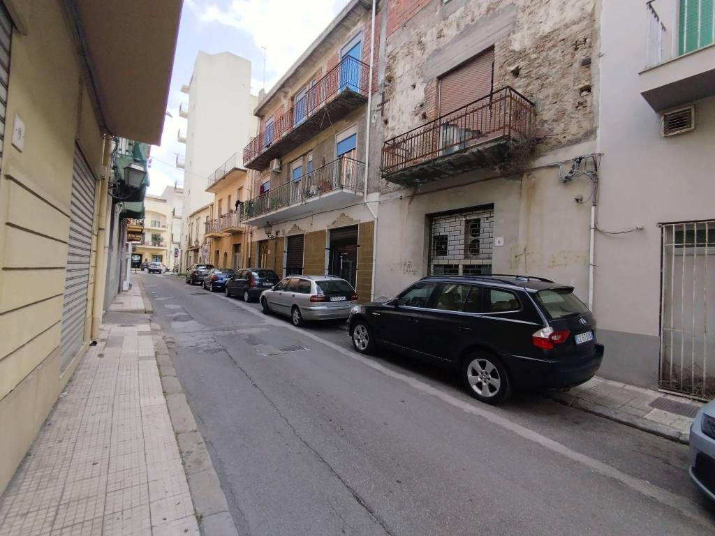 Immobile a Barcellona pozzo di gotto in Via San Filippo Neri - Foto 5