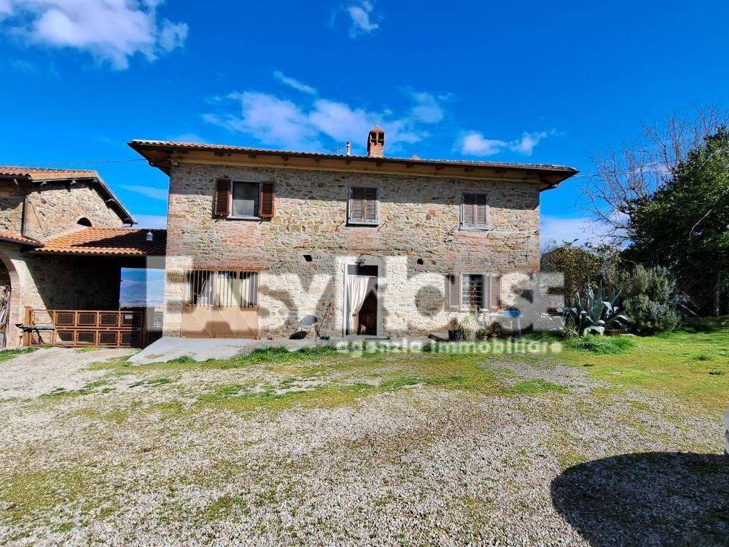 Rustico / casale a Laterina pergine valdarno in Strada Regionale di Val d'Arno - Foto 2