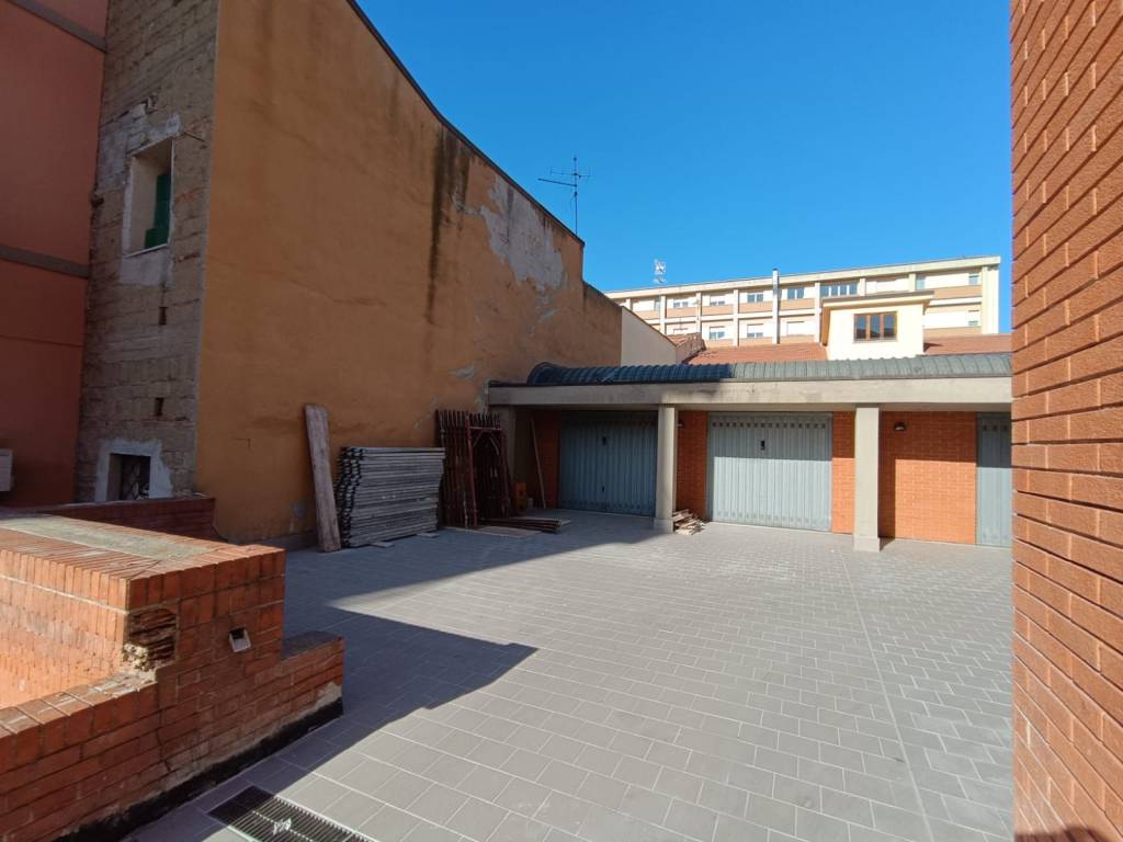 Box / garage a Benevento in Via Lungocalore Manfredi di Svevia - Foto 3