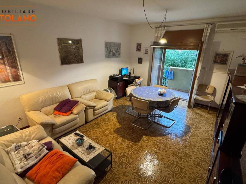 Appartamento a Monfalcone in Via Santa Rita, 11 - Foto 3