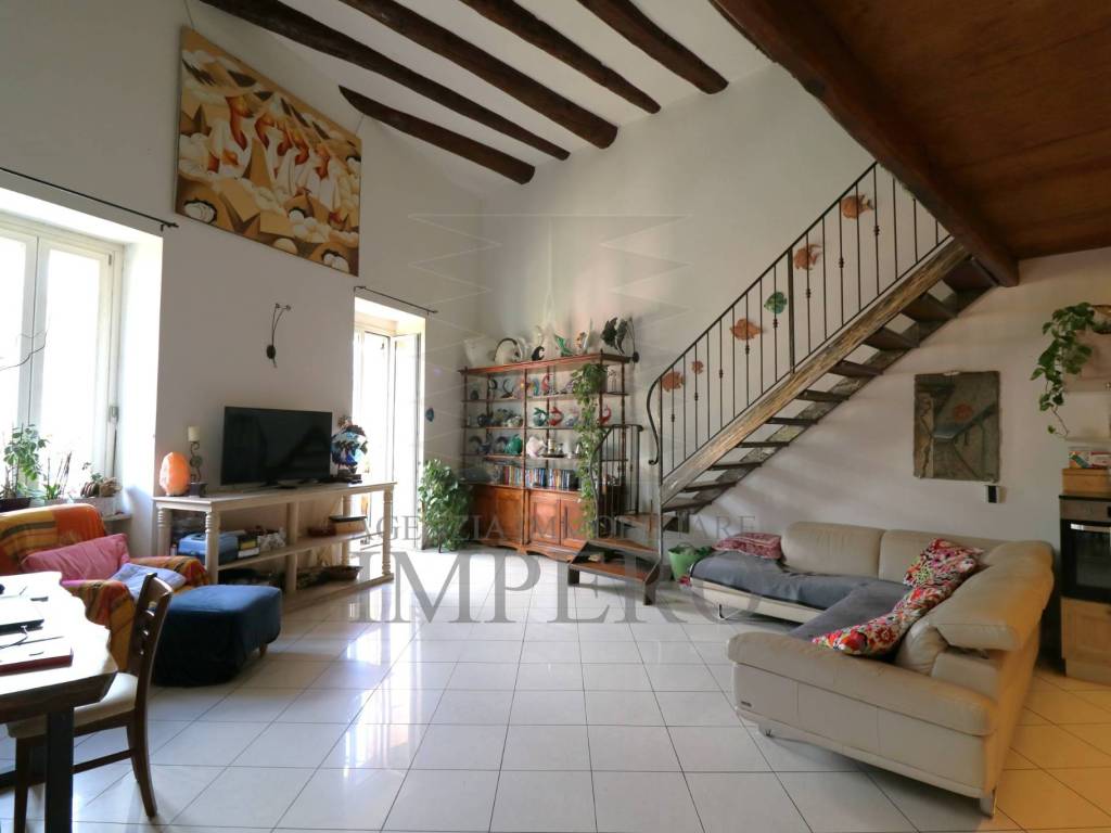 Appartamento a Ventimiglia in Via Biancheri, 11 - Foto 2