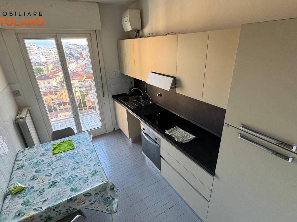 Appartamento a Monfalcone in via Duca d'Aosta, 11 - Foto 2