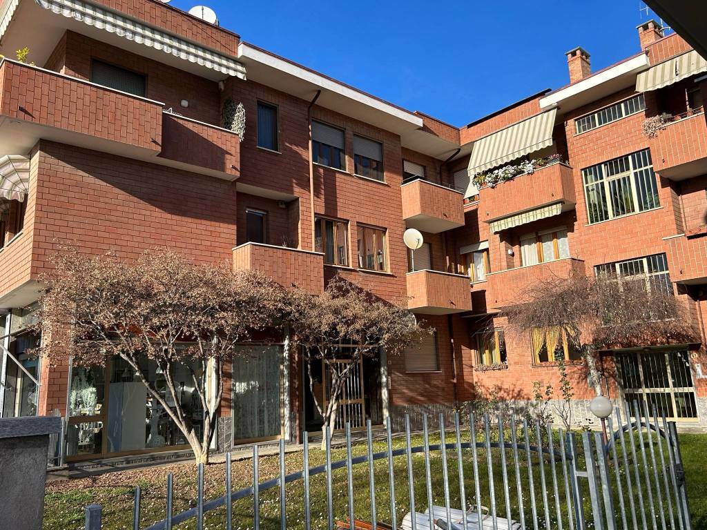 Appartamento a Bra in Viale Madonna dei Fiori - Foto 2