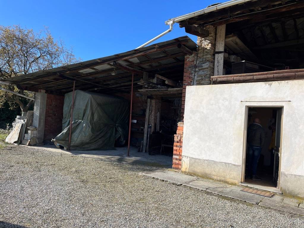 Rustico / casale a Bagnolo piemonte in Via Cave, 360 - Foto 4