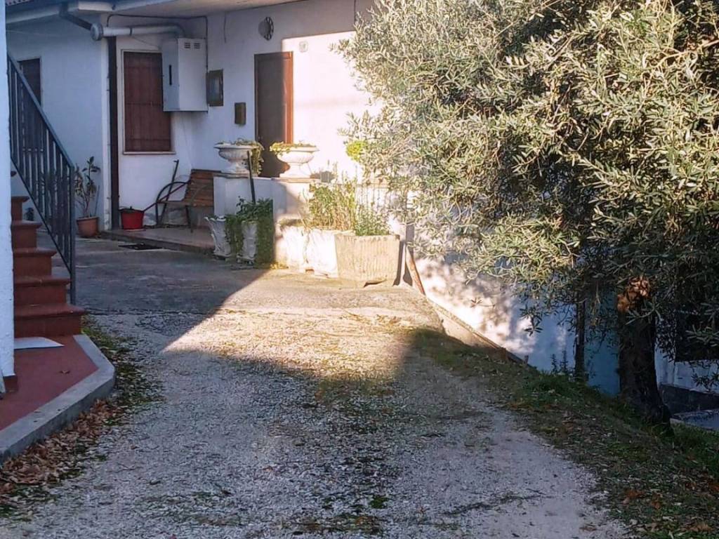Casa indipendente a San gemini in Località Collepizzuto - Foto 3