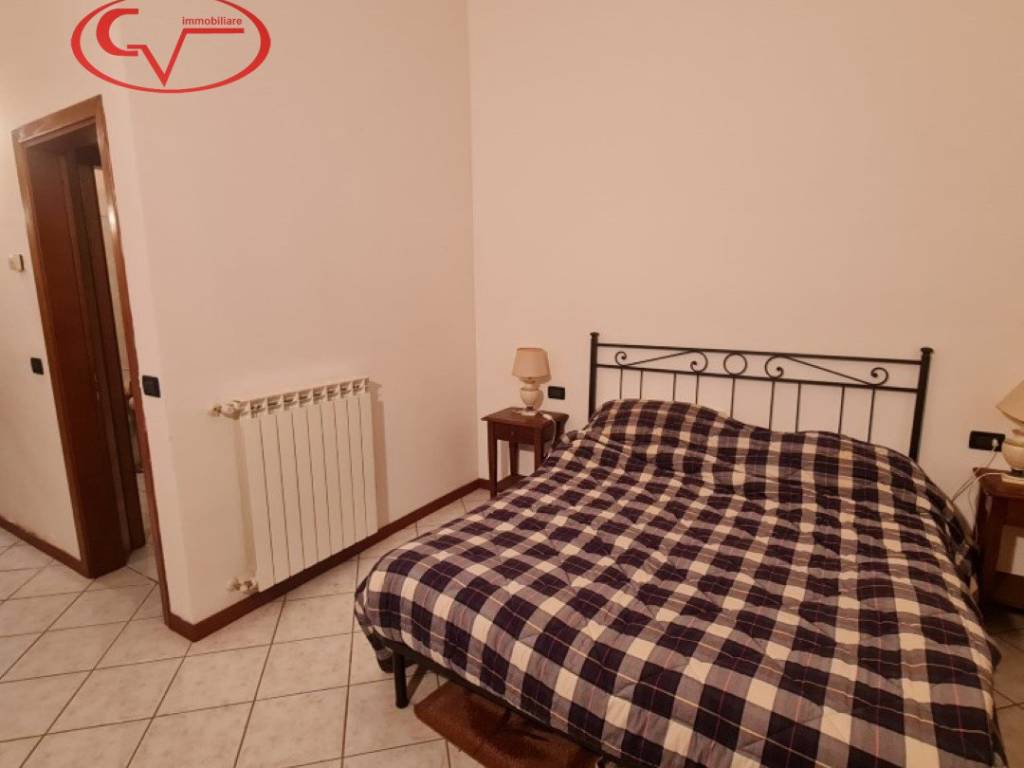 Appartamento a Montevarchi in Via della Ginestra - Foto 5