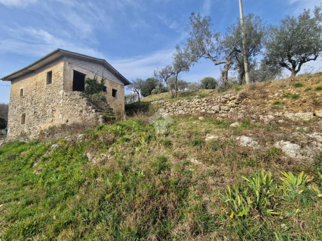 Rustico / casale a Arpino in Via Pennise - Foto 4