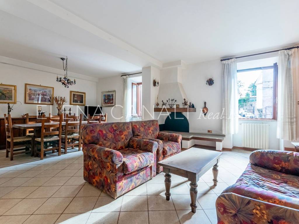 Casa indipendente a Acquapendente in Via Vallefossata - Foto 2