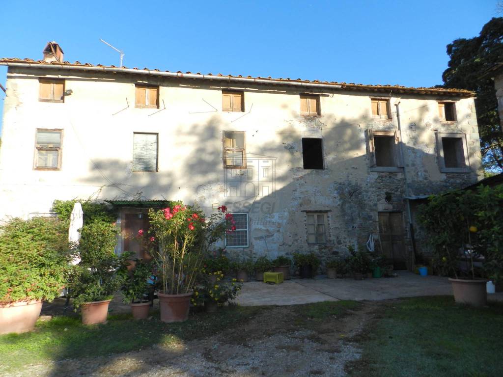 Rustico / casale a Lucca in Via di Palmata, 425 - Foto 2