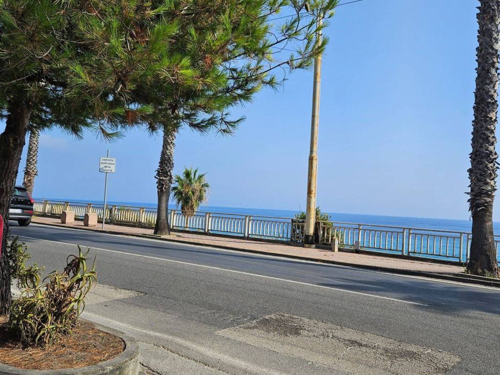 Box / garage a Sanremo in Corso Mazzini, 389 - Foto 5