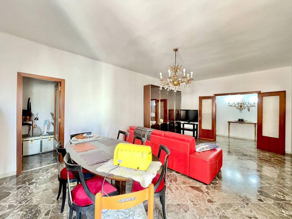 Appartamento a Lecce in Via Tito Minniti - Foto 4