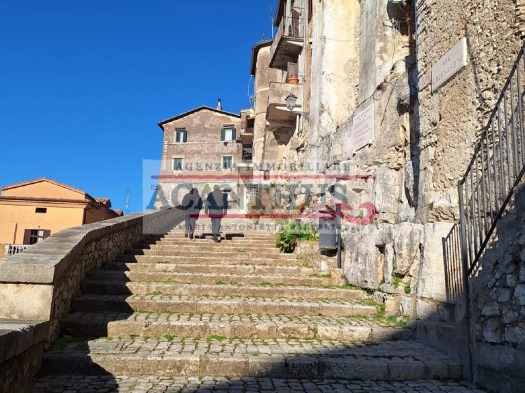 Appartamento a Bassiano in Via Giulio Bernardini, 2 - Foto 3