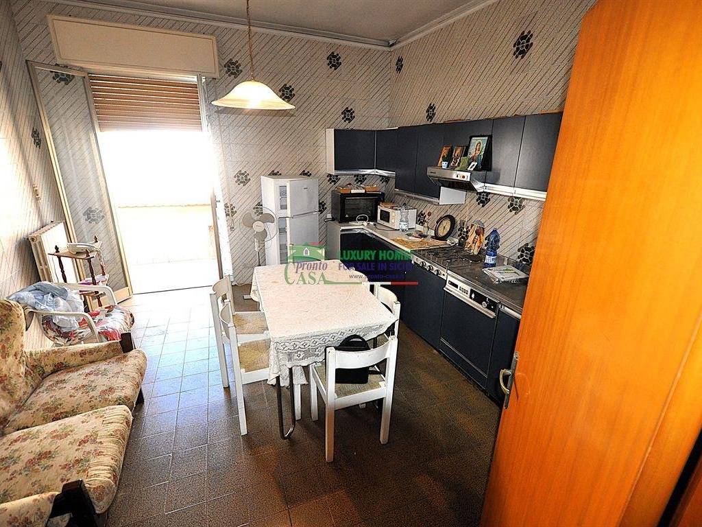 Casa indipendente a Ragusa in VIA SAN FILIPPO, 82 - Foto 4