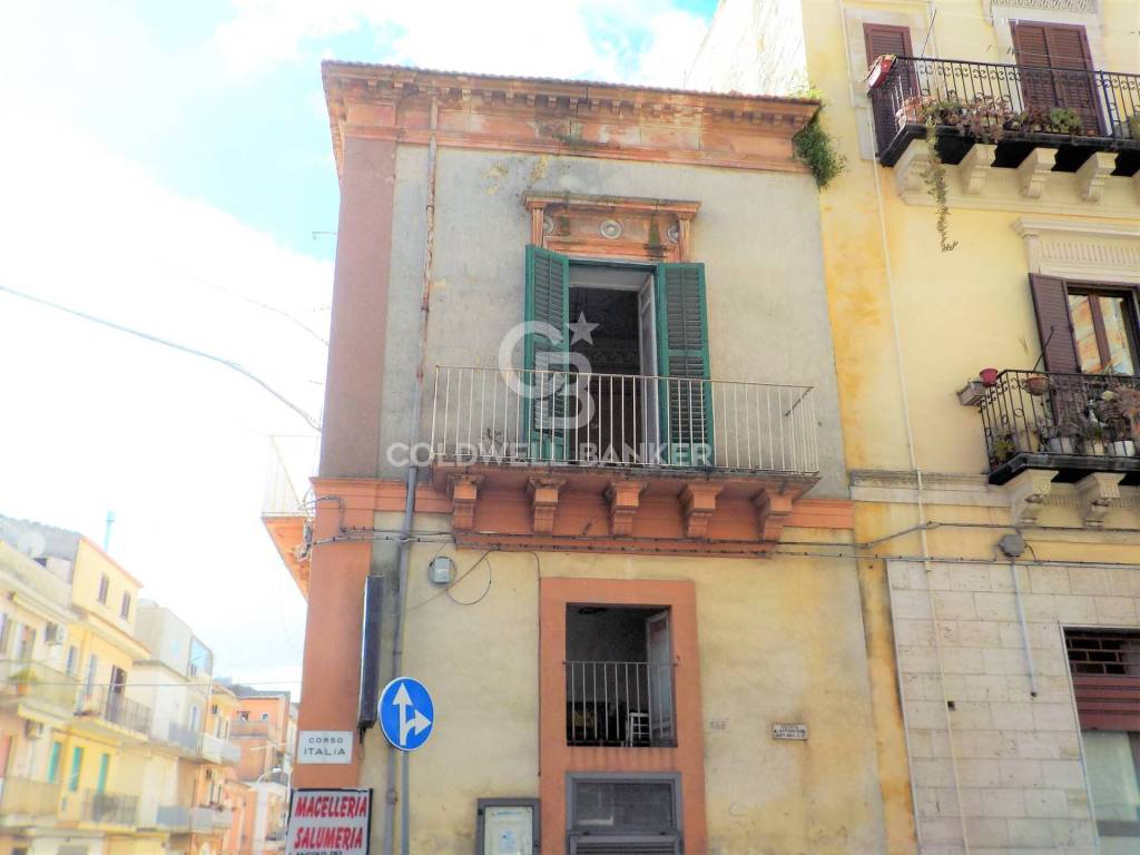 Palazzo / stabile a Ragusa in Via Generali Scrofani, 121 - Foto 5