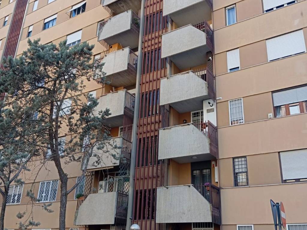 Appartamento a Roma in Via Camillo Pilotto, 95 - Foto 1