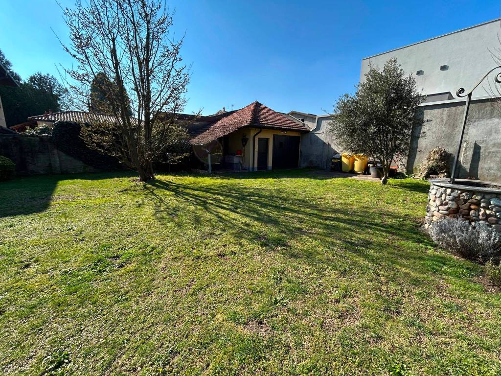 Villa a Vedano olona - Foto 3