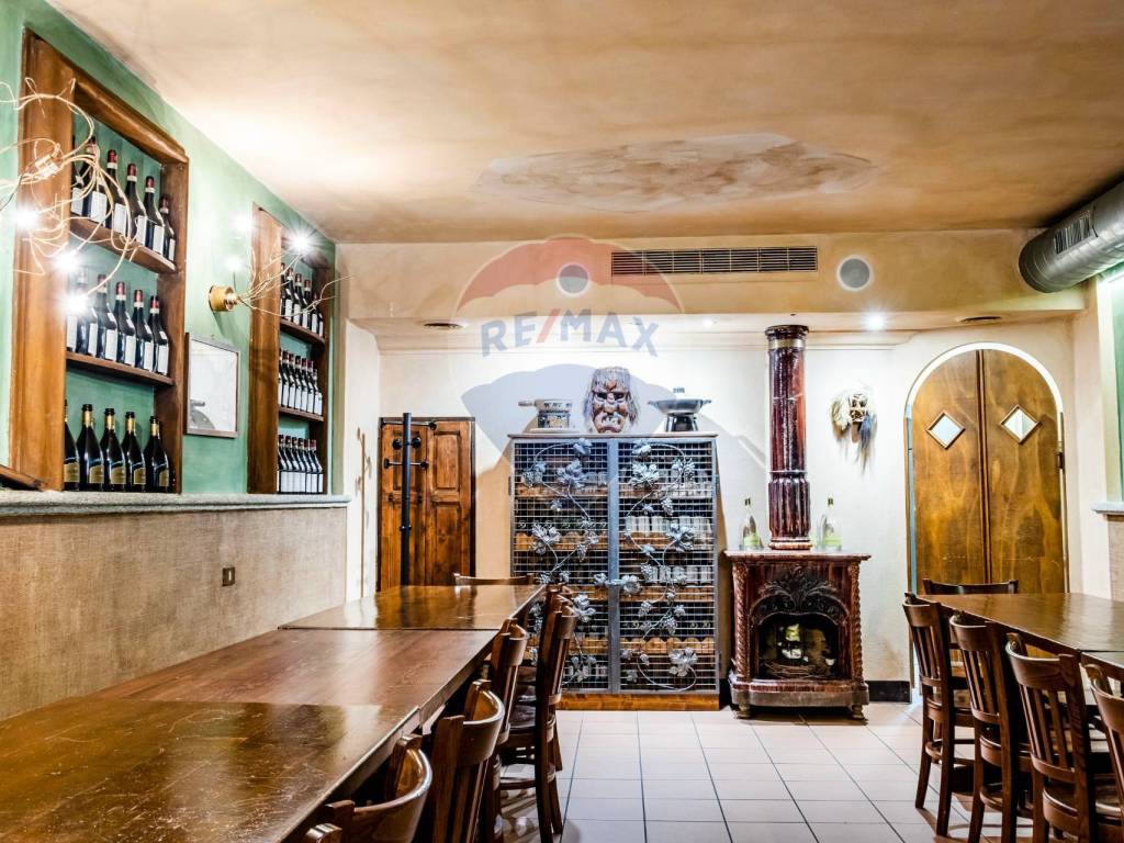 Palazzo / stabile a Domodossola in Piazza Arturo dell'Oro, 22 - Foto 3