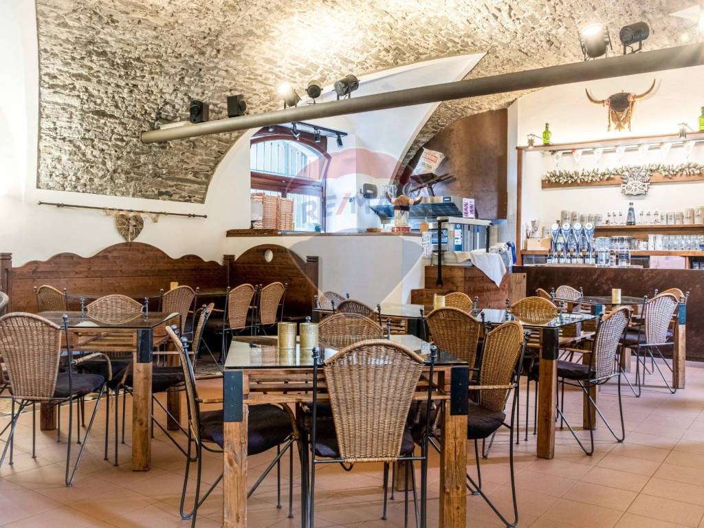 Palazzo / stabile a Domodossola in Piazza Arturo dell'Oro, 22 - Foto 4