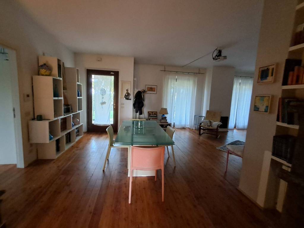 Villa a Monte urano in Contrada Molini di Tenna - Foto 2