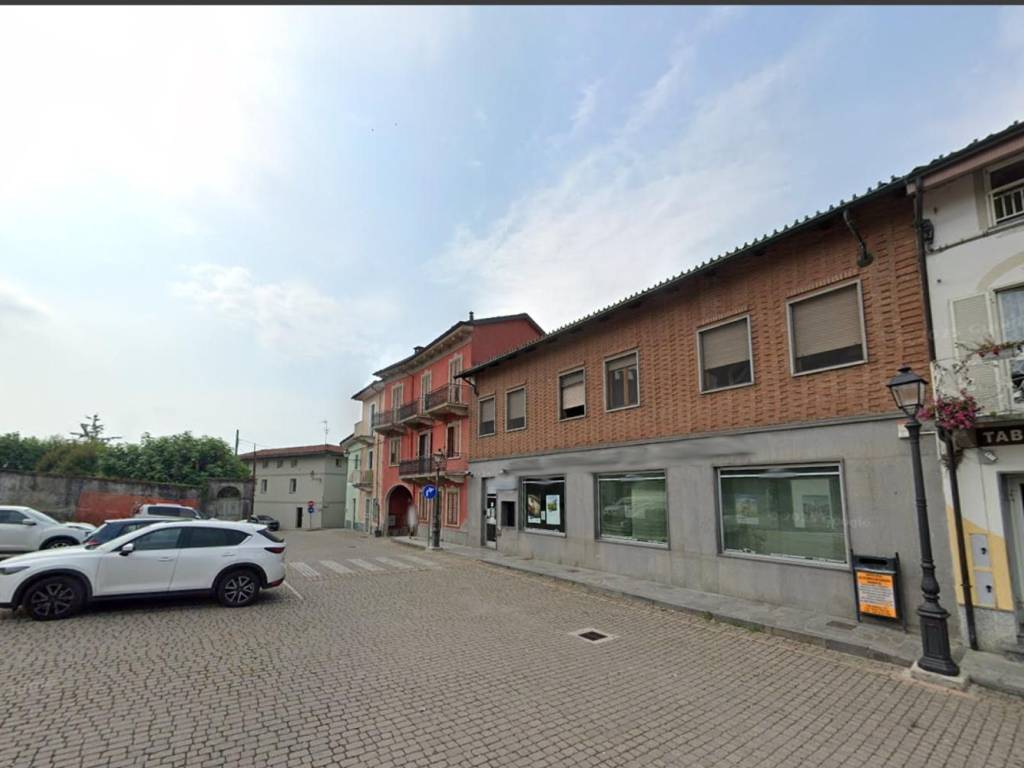 Palazzo / stabile a Alice castello in Piazza Castello, 6, 13040 Alice Castello VC, Italia - Foto 3