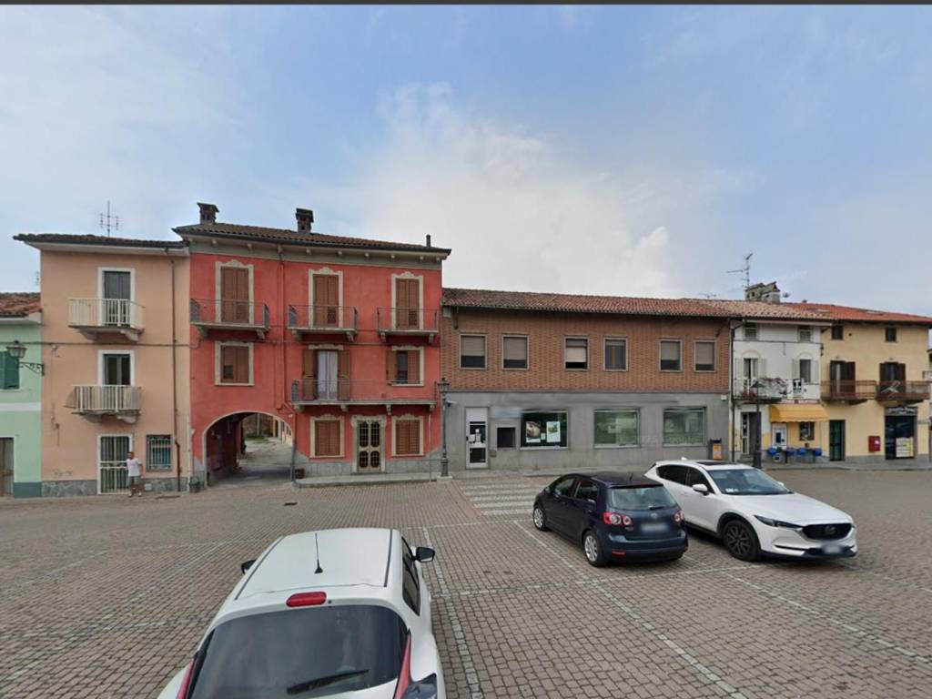 Palazzo / stabile a Alice castello in Piazza Castello, 6, 13040 Alice Castello VC, Italia - Foto 5