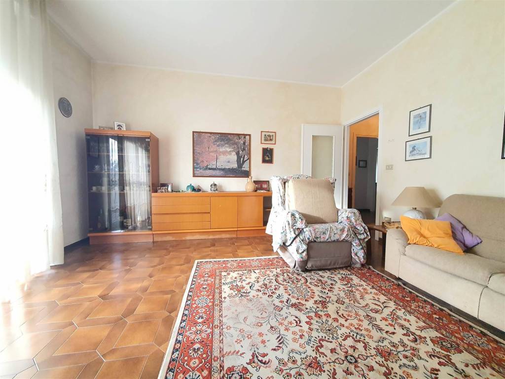 Appartamento a Oggiono - Foto 4