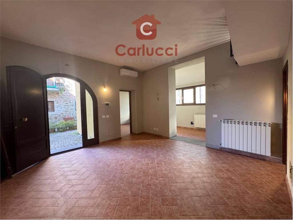 Casa indipendente a Pescia in Via Lucchese, 107 - Foto 3