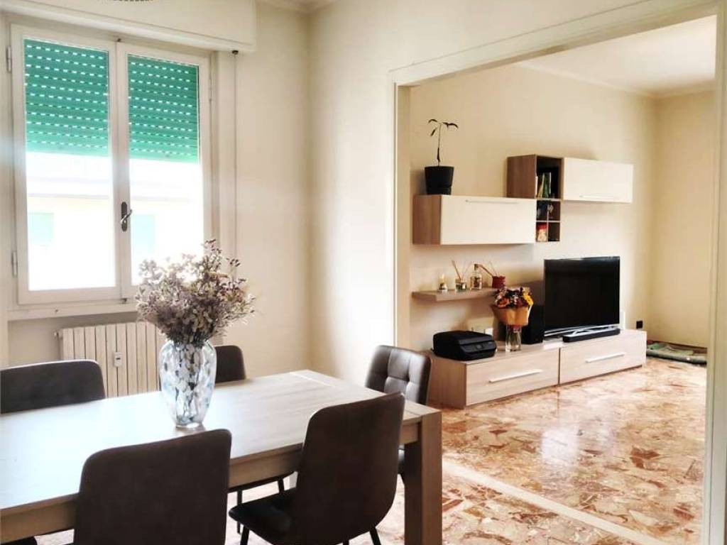 Appartamento a Portoferraio in Via Carducci - Foto 2