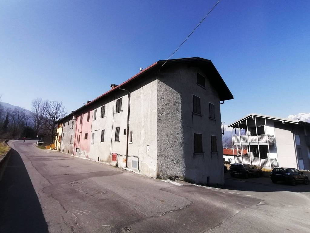 Appartamento a Colico in Via La Fabbrica - Foto 4