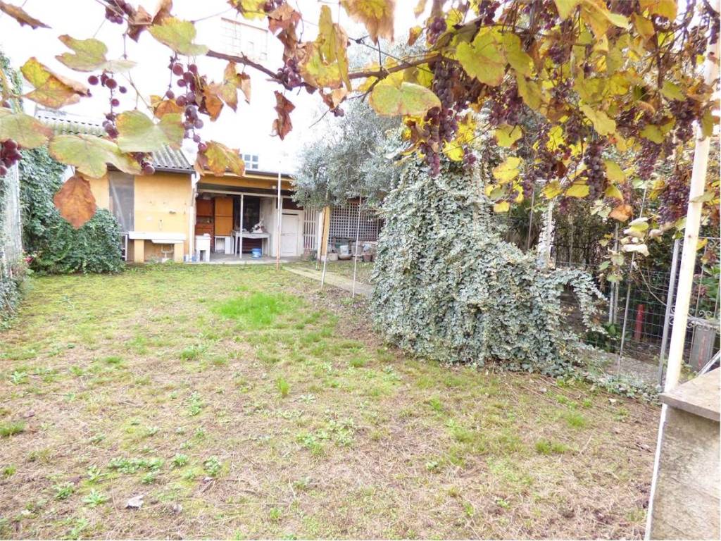 Villa a Bovisio-masciago in via pusterla, 7 - Foto 4
