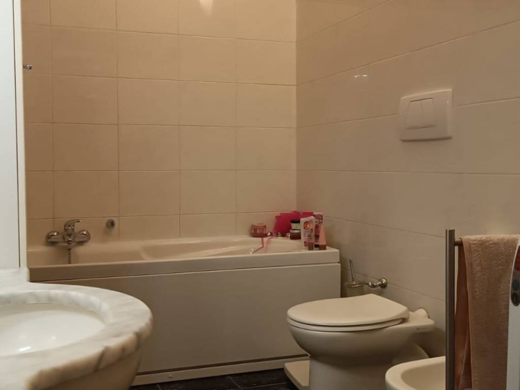 Appartamento a Livorno in Via Mentana, 125 - Foto 2