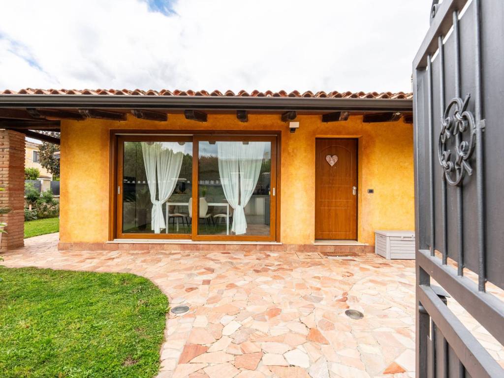Villa a Capoterra in Via Pantelleria - Foto 2