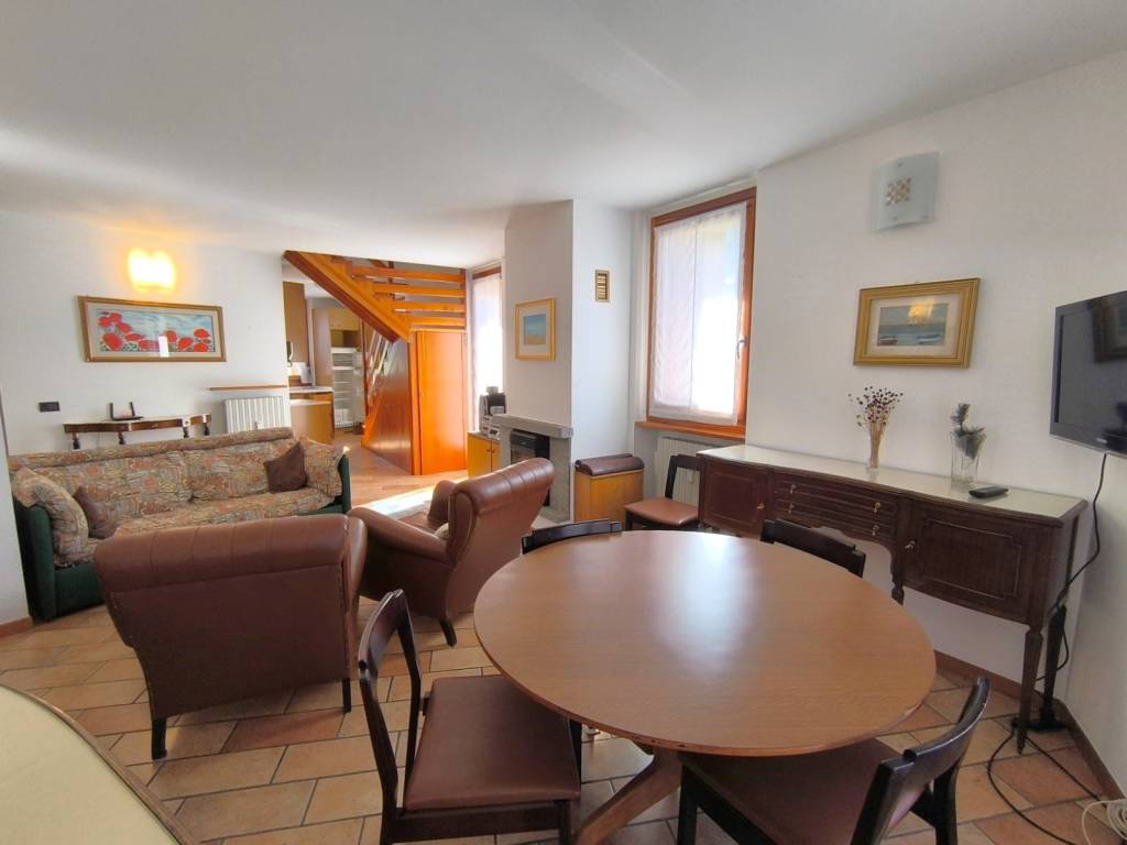 Appartamento a Chiesa in valmalenco in Via Bernina - Foto 4