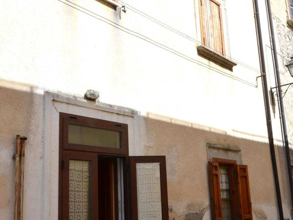 Casa indipendente a Ovindoli in Via Osvaldo Moretti - Foto 2