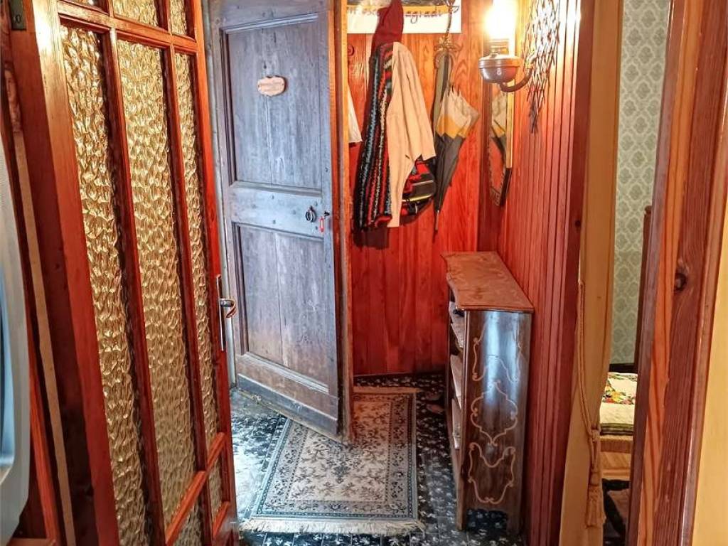 Appartamento a Donnas in via Rovarey - Foto 4