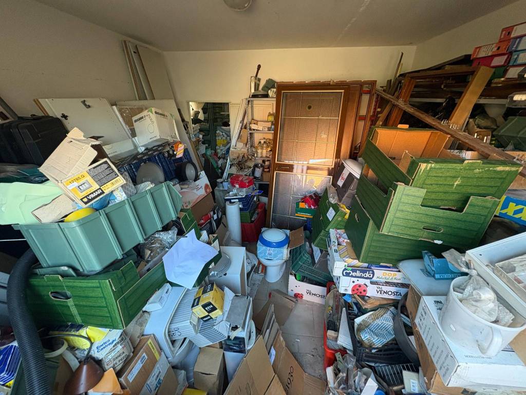 Box / garage a Castiglione del lago in Via Aldo Moro, 13 - Foto 2