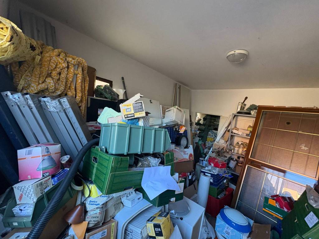 Box / garage a Castiglione del lago in Via Aldo Moro, 13 - Foto 3