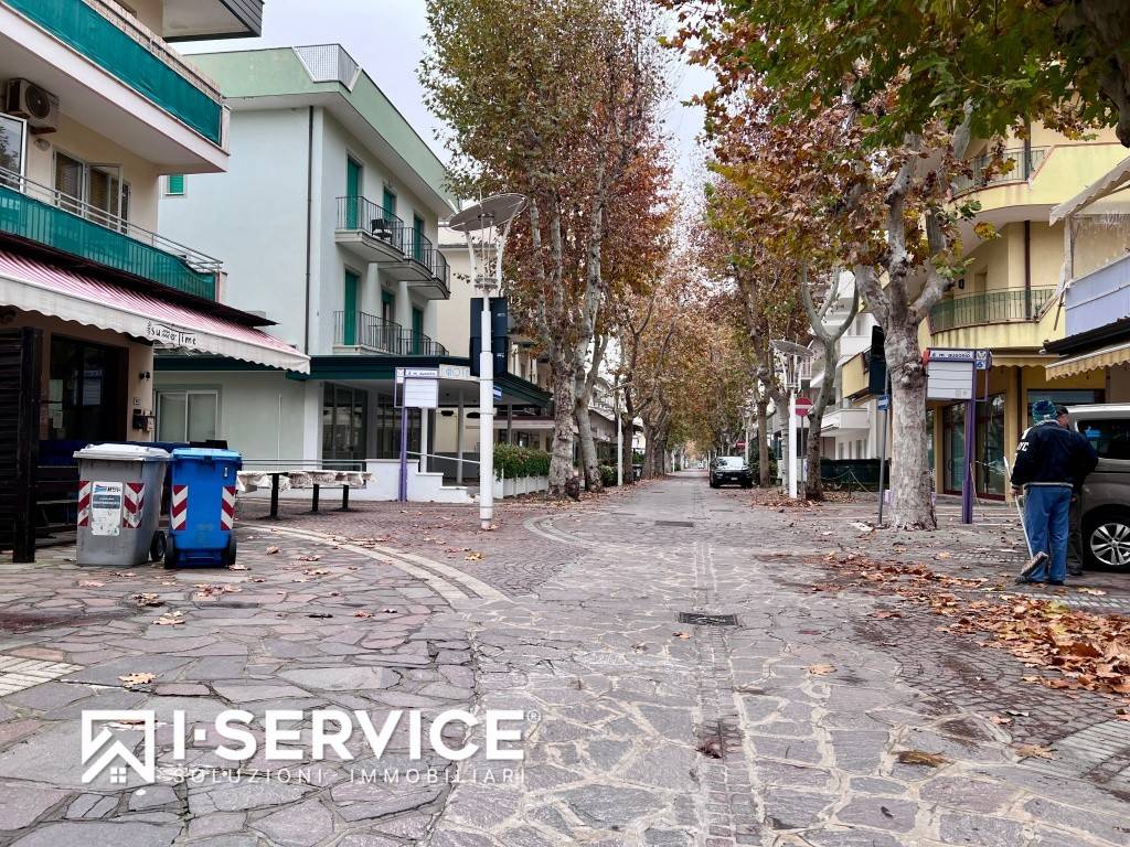 Immobile a Bellaria-igea marina in viale Ovidio, 58 - Foto 4