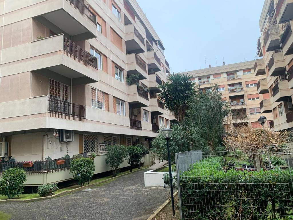 Appartamento a Roma in Viale dei Promontori - Foto 3