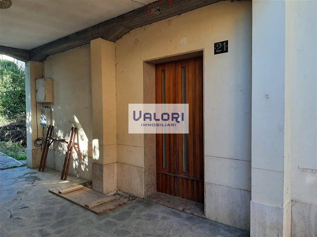 Casa indipendente a Faenza in VIA TOMBARELLE, 21 - Foto 5