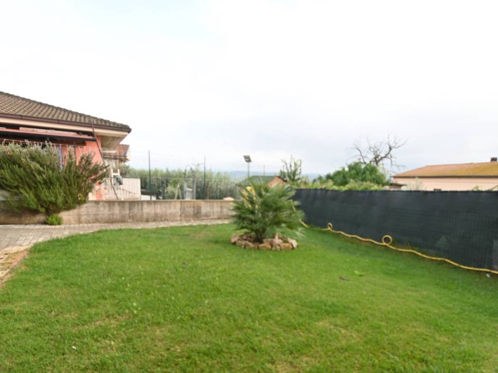 Villa a Morro d'oro in Pagliare di Morro D'Oro - Foto 3